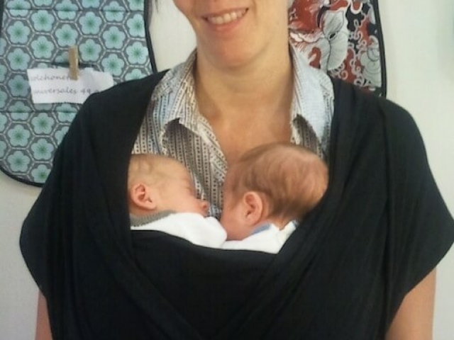 Fular portabebes con gemelos Fular portabebes con gemelos